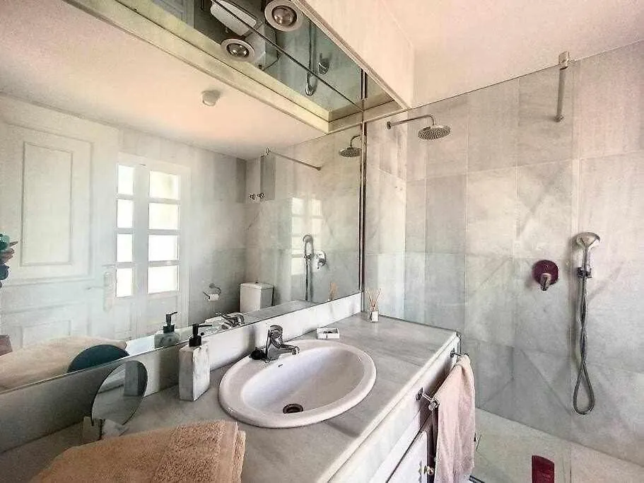 Townhouse For 7 People With Private Garden 10 Min From Puerto Banus Apartment Estepona