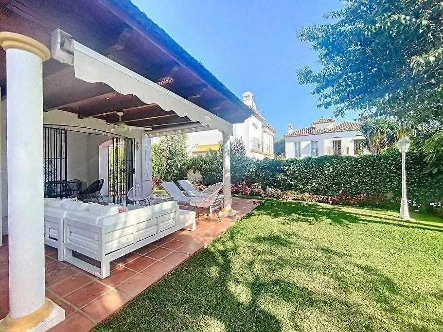 Townhouse For 7 People With Private Garden 10 Min From Puerto Banus Apartment Estepona Spain